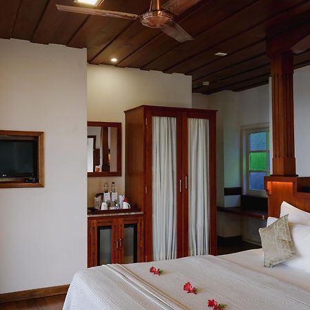 Spicetree Munnar Hotell Chinnakanal Exteriör bild